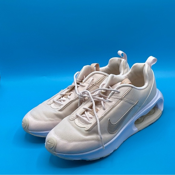 Nike Shoes - Nike Women's‎ Air Max INTERLOCK